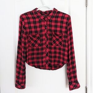 Rails plaid crop button down shirt black red Small @u
